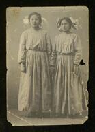 Girls in long dresses and hair bows, Oklahoma?, circa 1910s