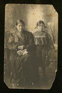 Young woman and girl, Oklahoma?, circa 1910s