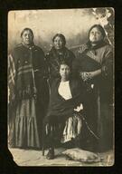 Women posed in blanket wraps, Oklahoma?, between 1900 and 1933